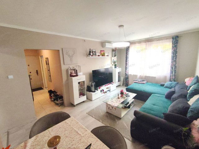 Eladó panellakás, Budapesten, IV. kerületben 84.9 M Ft, 3 szobás