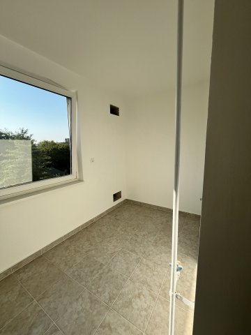 Kiadó panellakás, albérlet, Győrött 190 E Ft / hó, 2 szobás