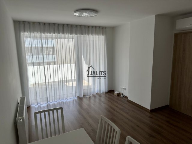 Kiadó téglalakás, albérlet, XIII. kerületben, Apály utcában