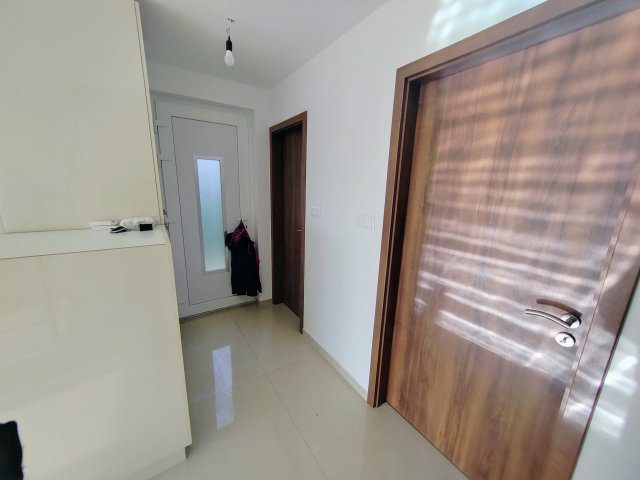 Eladó ikerház, Alsóörsön 105.9 M Ft, 1+3 szobás