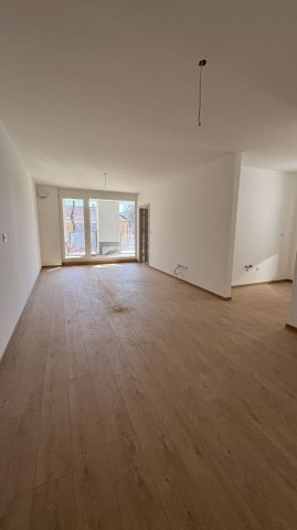 Eladó téglalakás, Debrecenben 97.9 M Ft, 3 szobás