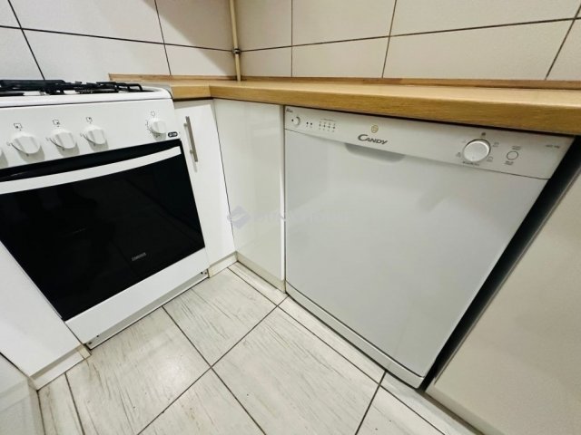 Eladó téglalakás, Budapesten, VIII. kerületben 99.9 M Ft