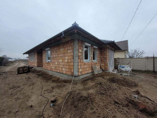 Eladó családi ház, Gyálon 133 M Ft, 4 szobás