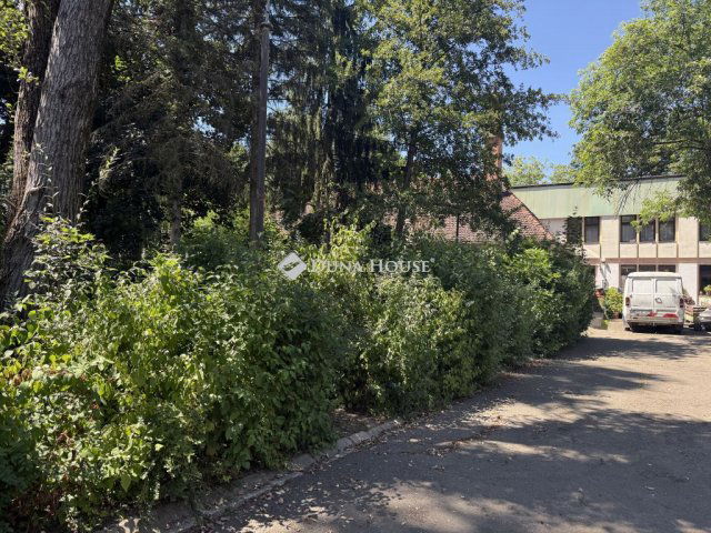 Eladó nyaraló, Dobozon, Virág utcában 138 M Ft, 28 szobás