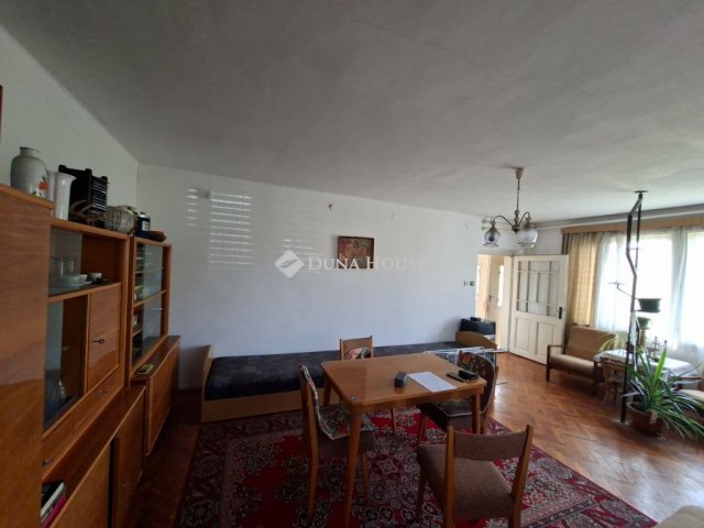 Eladó családi ház, Cecén 19.9 M Ft, 3 szobás