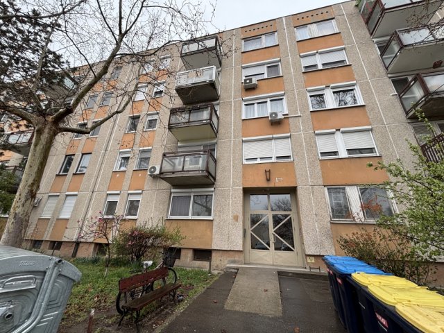 Eladó téglalakás, Budapesten, XVII. kerületben, Ferihegyi úton