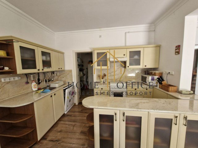 Kiadó családi ház, albérlet, Debrecenben 550 E Ft / hó