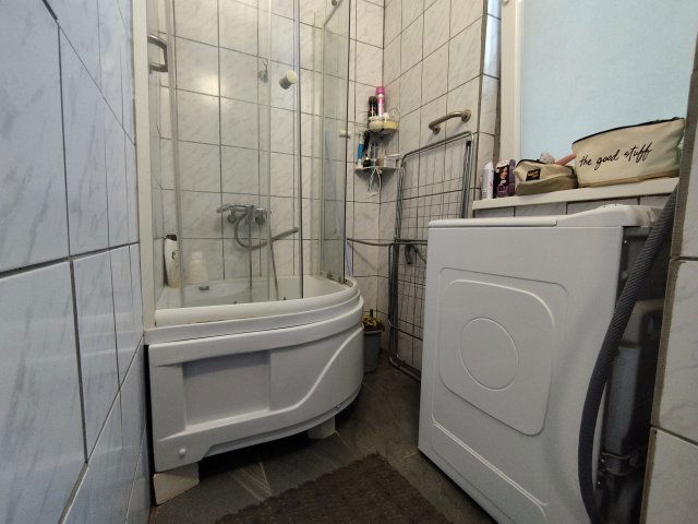 Eladó téglalakás, Miskolcon 21 M Ft, 1 szobás