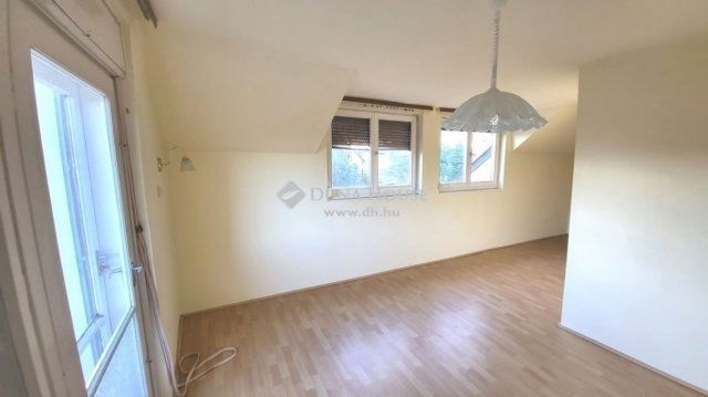 Eladó családi ház, Diósdon 85 M Ft, 5 szobás