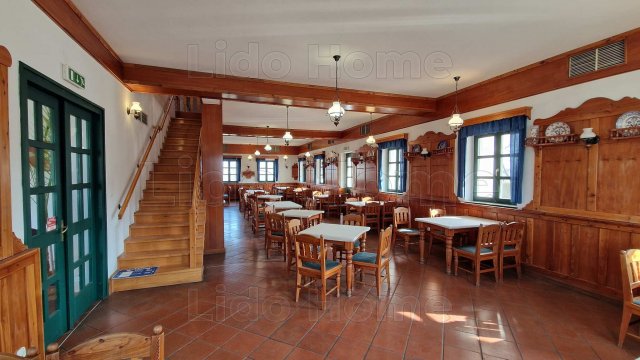 Eladó üzlethelyiség, Sopronkövesden 180 M Ft