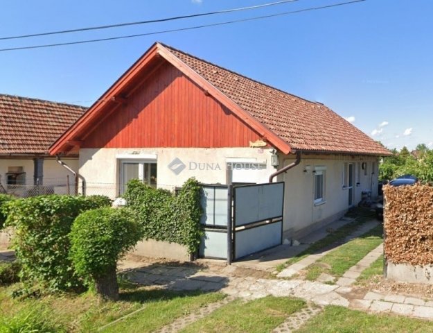 Eladó családi ház, Zsámbokon 45 M Ft, 2 szobás