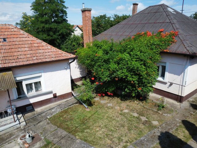 Eladó családi ház, Boconádon 21.9 M Ft, 4 szobás