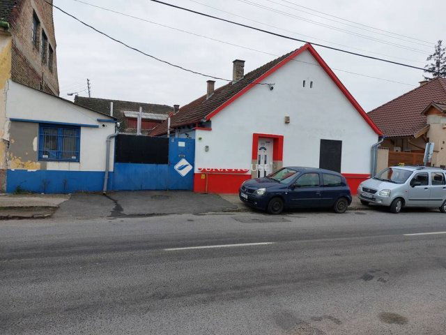 Eladó ipari ingatlan, Baján, Szent László utcában 59 M Ft