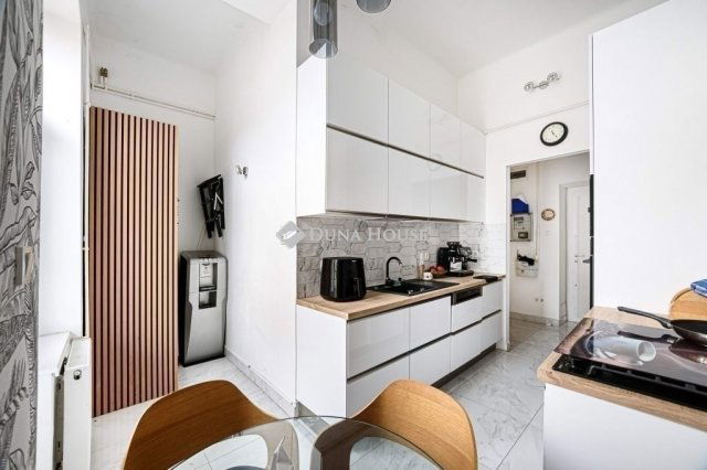 Eladó téglalakás, Budapesten, XI. kerületben 114.99 M Ft