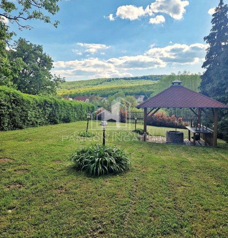 Eladó családi ház, Eplényen 110 M Ft, 5 szobás