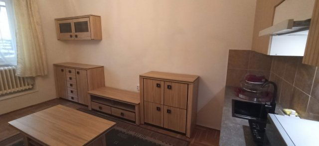 Kiadó téglalakás, albérlet, XIII. kerületben, Hollán Ernő utcában