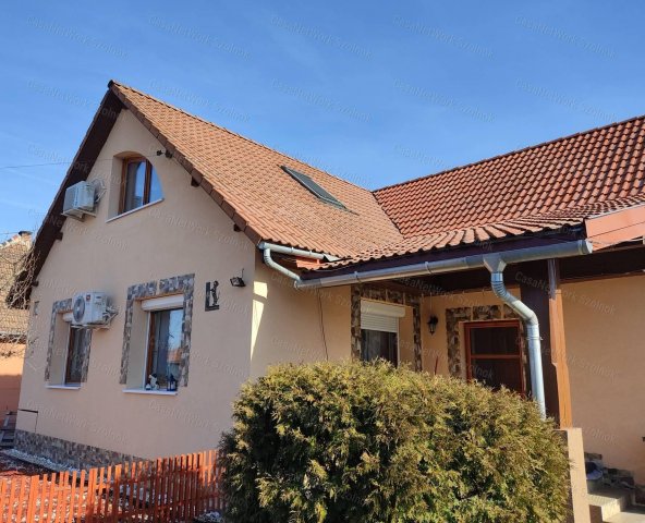 Eladó családi ház, Tápiószelén 99 M Ft, 3 szobás