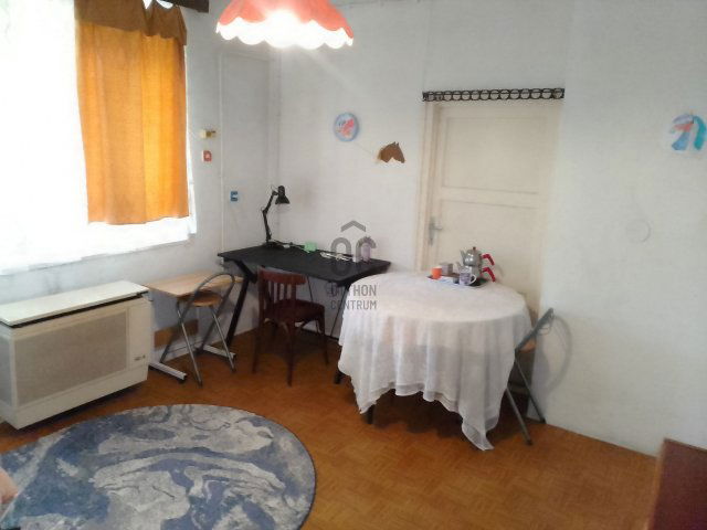 Eladó ikerház, Ózdon 7.5 M Ft, 3 szobás / költözzbe.hu