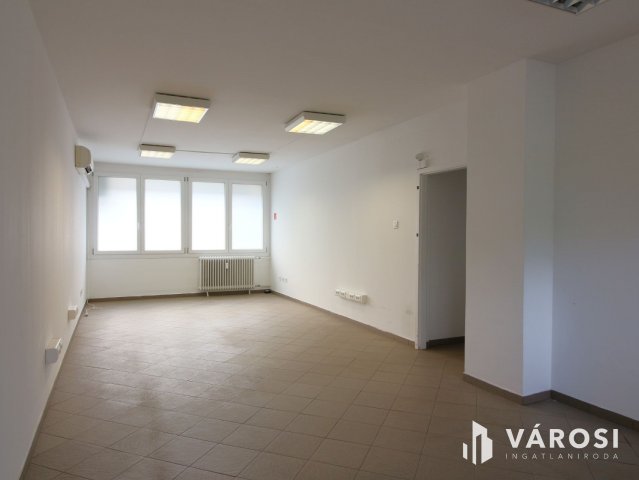 Kiadó panellakás, albérlet, Nagykanizsán 120 E Ft / hó