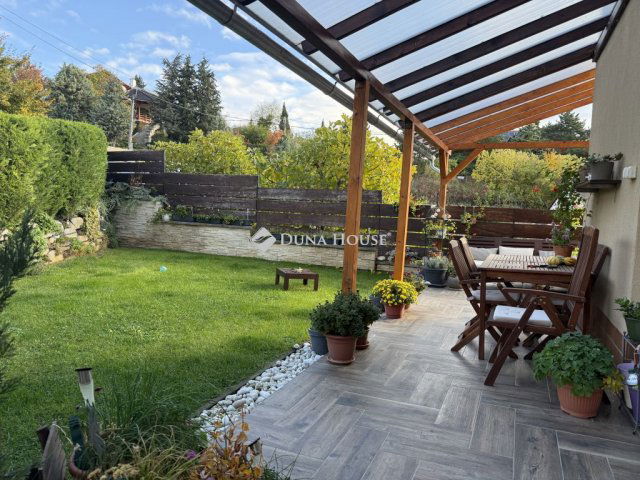 Eladó családi ház, Pécsett, Csoronika dűlőn 134.99 M Ft