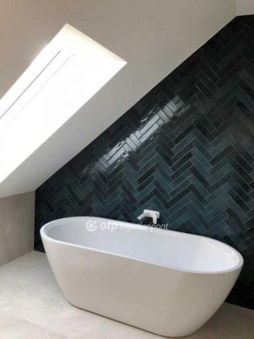 Eladó ikerház, Pannonhalmán 149 M Ft, 5 szobás