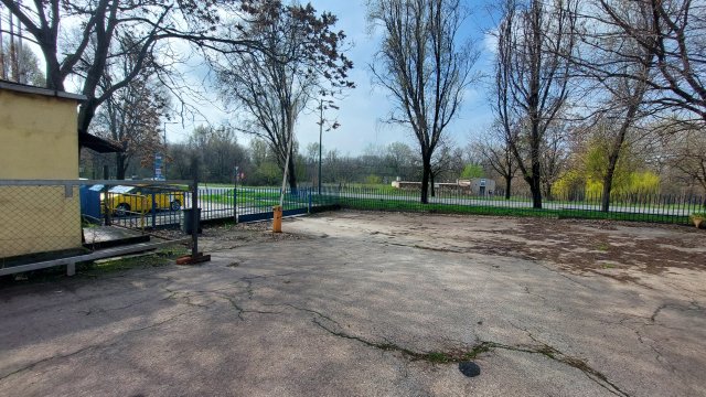 Kiadó hotel, Dunaújvárosban 2000 E Ft / hó, 30+5 szobás