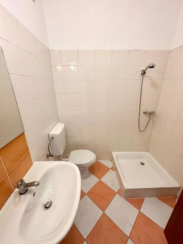 Eladó téglalakás, Budapesten, VIII. kerületben, Futó utcában