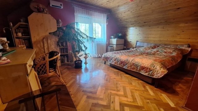 Eladó családi ház, Székesfehérvárott 131 M Ft, 6 szobás