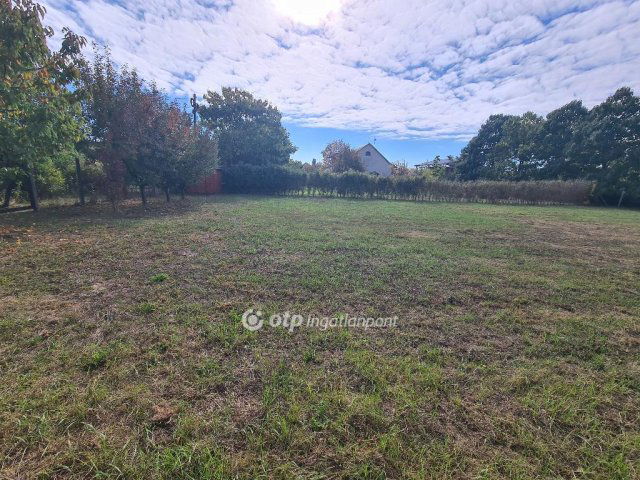 Eladó telek, Dömsödön 10.9 M Ft / költözzbe.hu