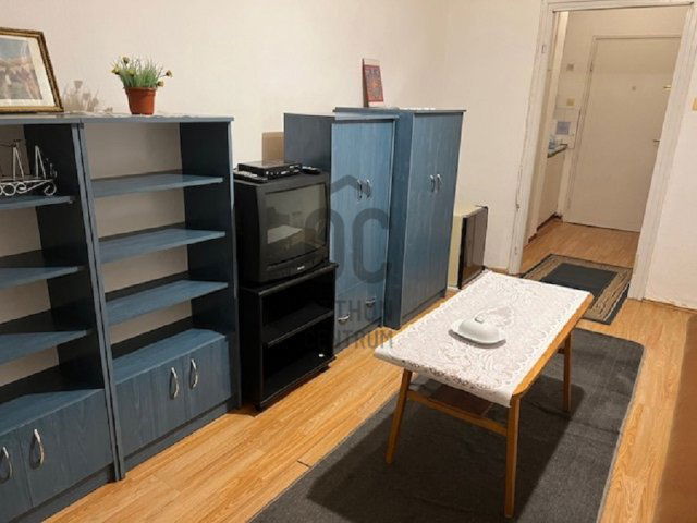 Kiadó téglalakás, albérlet, Kecskeméten 90 E Ft / hó, 1 szobás