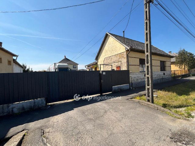 Eladó családi ház, Kisvárdán 23 M Ft, 2 szobás