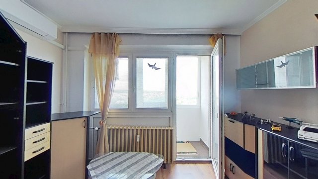 Eladó panellakás, Veszprémben, Jutasi úton 59.9 M Ft, 2+1 szobás