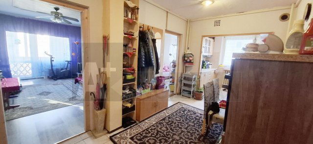 Eladó panellakás, Szegeden 64.99 M Ft, 4 szobás