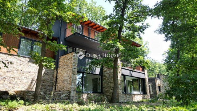 Eladó családi ház, Kismaroson, Nyúl utcában 449 M Ft, 7 szobás