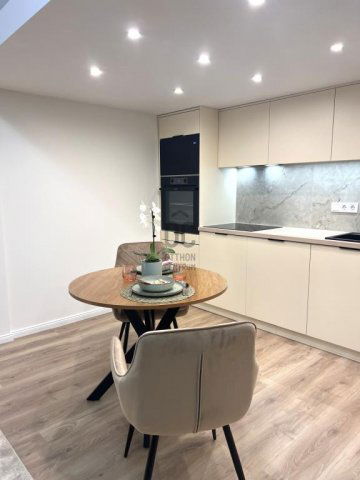 Eladó téglalakás, Budapesten, IX. kerületben 118 M Ft, 2 szobás