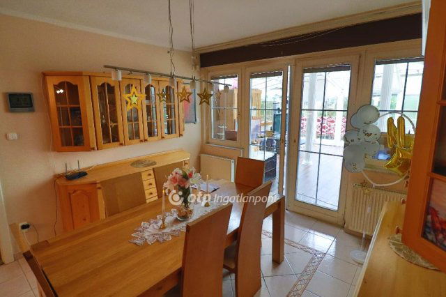 Eladó téglalakás, Budapesten, II. kerületben 193 M Ft, 4 szobás