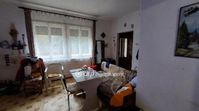 Eladó családi ház, Kisújszálláson 14.7 M Ft, 2 szobás