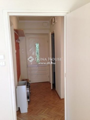 Eladó téglalakás, Budapesten, XII. kerületben 93 M Ft, 2 szobás