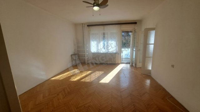 Kiadó téglalakás, albérlet, I. kerületben, Mihály utcában