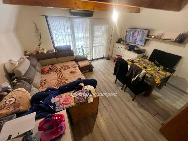 Eladó családi ház, Tápiószentmártonon 14.9 M Ft, 2 szobás