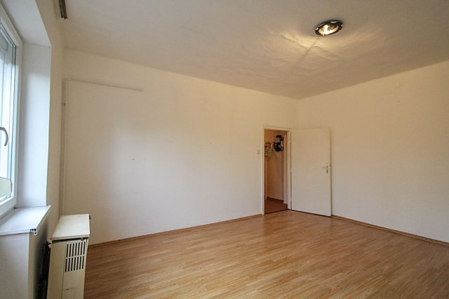 Kiadó téglalakás, albérlet, Debrecenben 150 E Ft / hó, 1 szobás