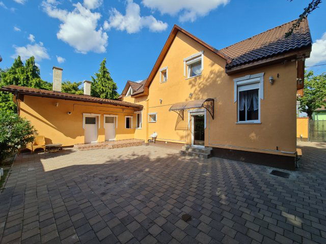 Eladó családi ház, XVIII. kerületben, Nagybánya utcában