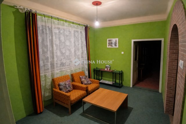 Eladó családi ház, Fityeházon 19.9 M Ft, 4 szobás