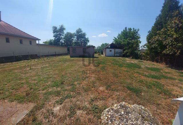 Eladó telek, Balatonszabadiban 19.5 M Ft / költözzbe.hu