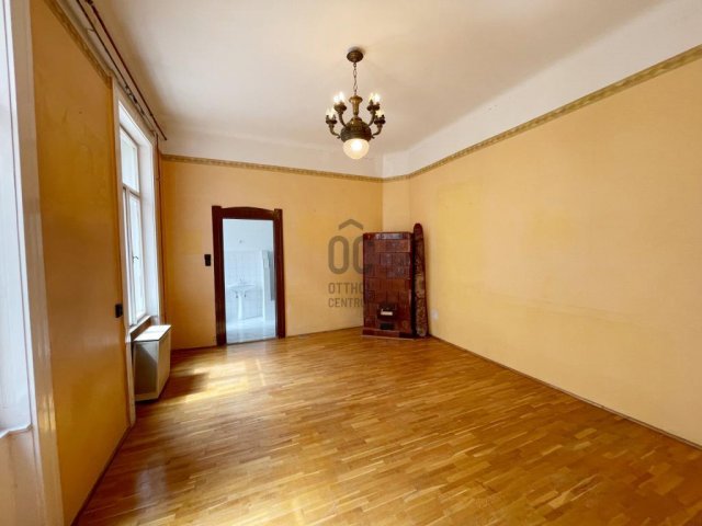 Eladó téglalakás, Budapesten, VI. kerületben 90 M Ft, 3 szobás