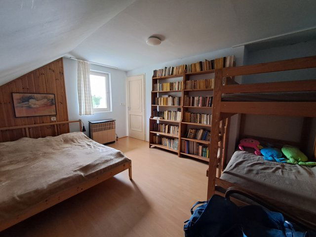 Eladó családi ház, Farkasgyepűn 49.8 M Ft, 4 szobás