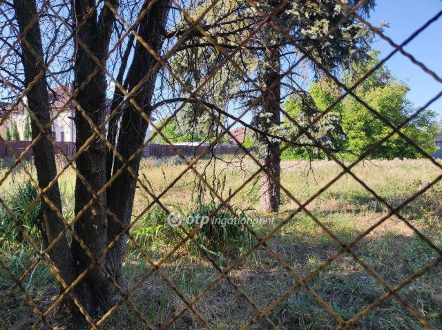 Eladó telek, Szegeden 180 M Ft / költözzbe.hu