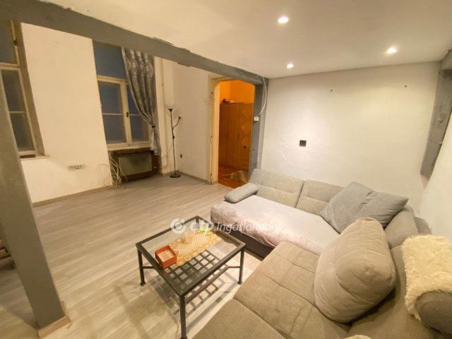 Eladó téglalakás, Budapesten, VII. kerületben 48.9 M Ft