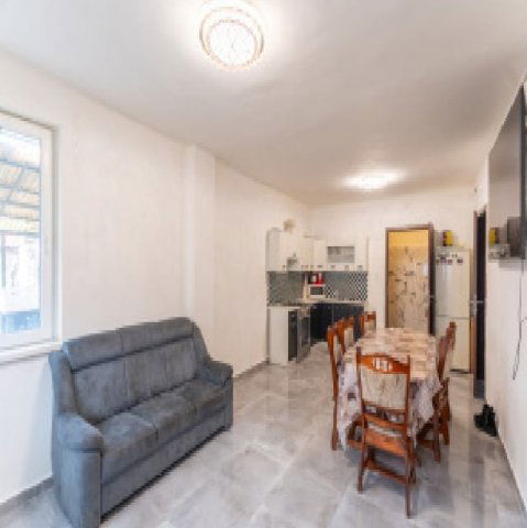 Eladó családi ház, Mogyoródon 65 M Ft, 3 szobás