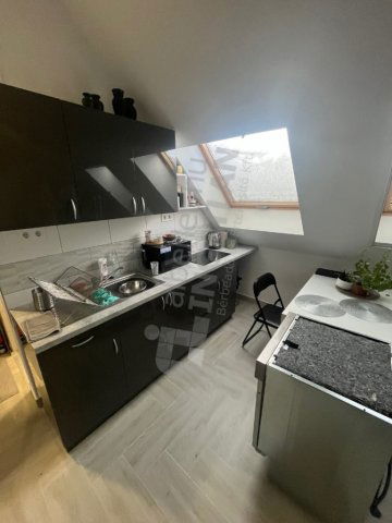 Kiadó téglalakás, albérlet, Budapesten, XVIII. kerületben